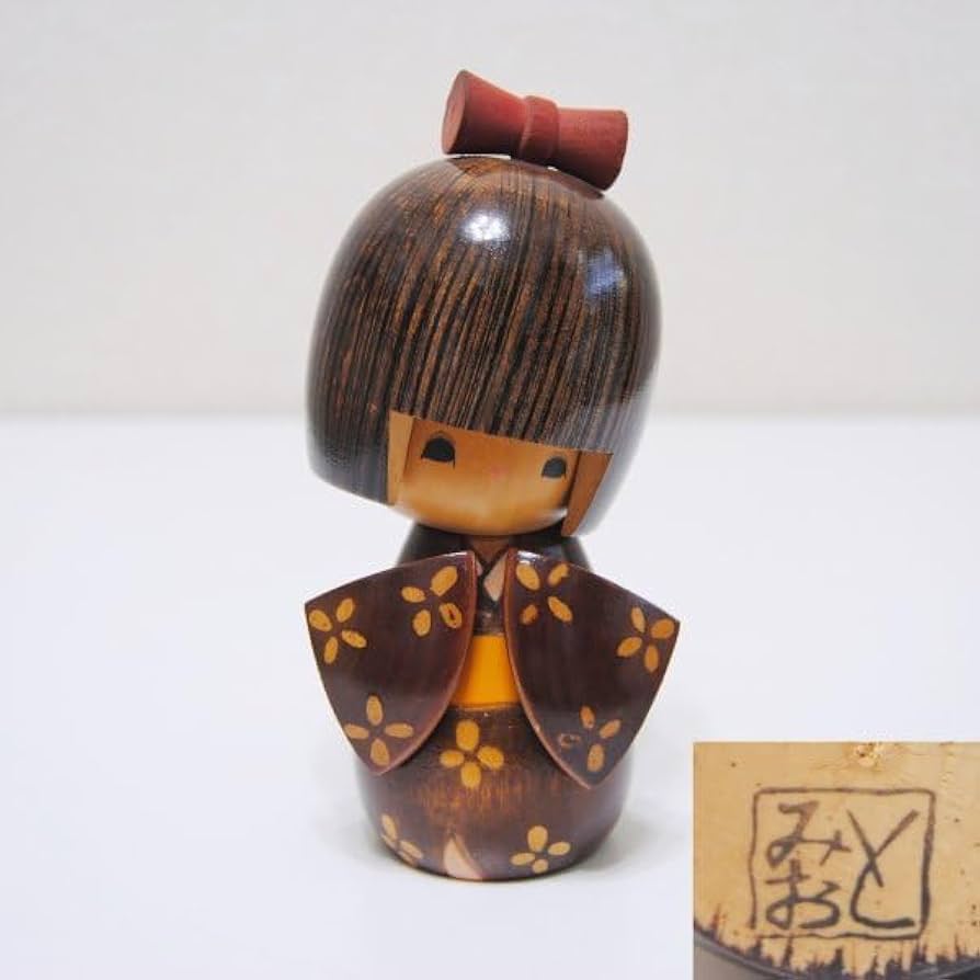 秋田 創作こけし 4点 郷土玩具 置物 Amazon.co.jp: 伝統工芸 創作こけし 秋田川連 小椋正吾 ふくしま